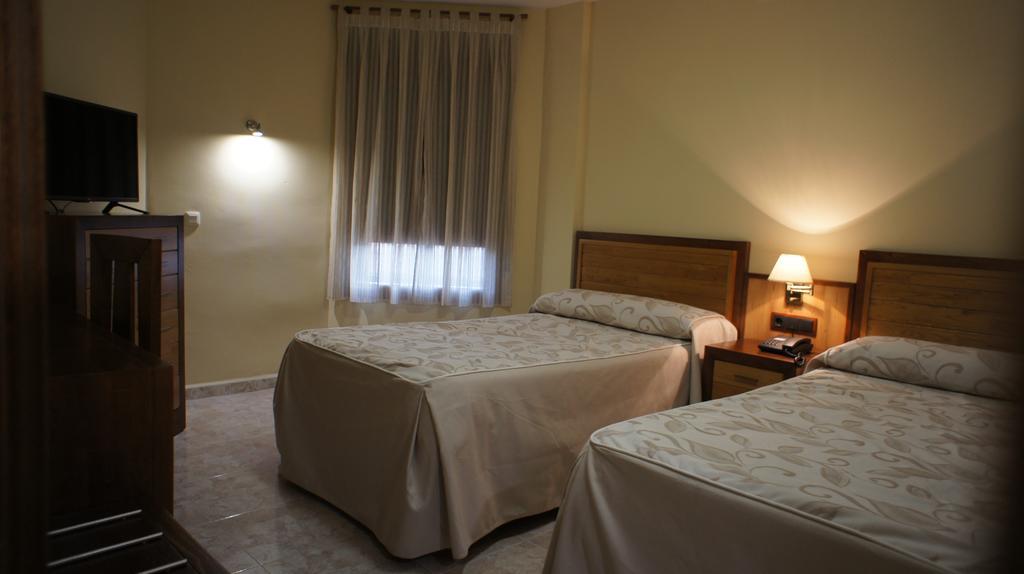 Hotel Puente Romano Alcántara Camera foto